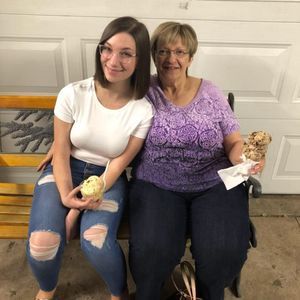 Meet your Posher, Jennifer